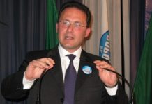 Cirielli: «Quell’agente doveva sparare»