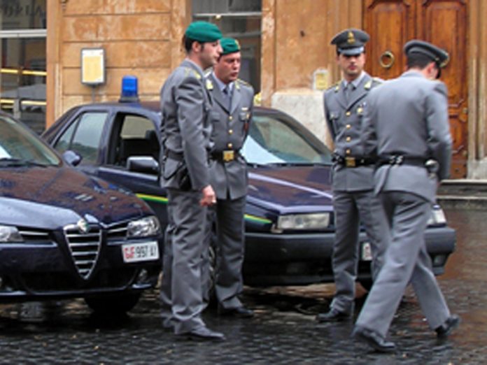 guardia-di-finanza-finanzieri