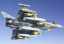 Alberto Angela sale sull’Eurofighter
