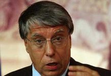 Giovanardi sconfessa la Brambilla: “Non aboliremo il Palio”