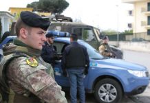 Militari di pattuglia, caos a Milano