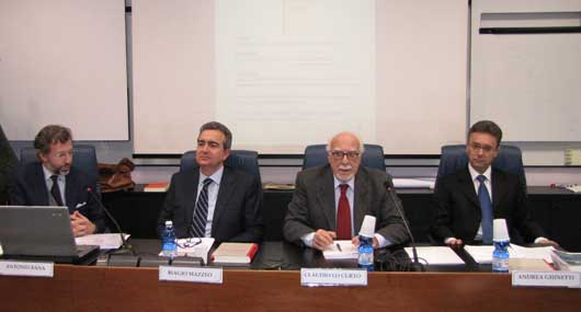 armi-da-guerra-presentate-da-lo-curto_1