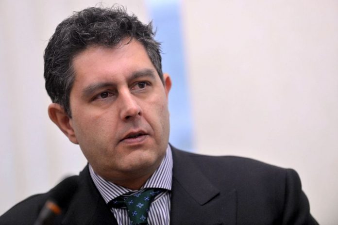 toti-si-e-impegnato-con-i-cacciatori-liguri_1