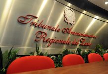 Convivente con precedenti remoti: illegittimo il ritiro del porto d’armi