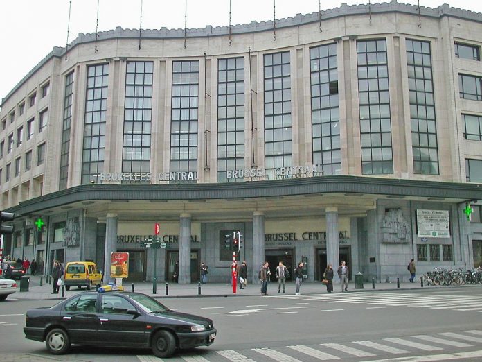 la-tendenza-e-il-ldquomicro-contrabbandordquo-il-belgio-la-centrale_1