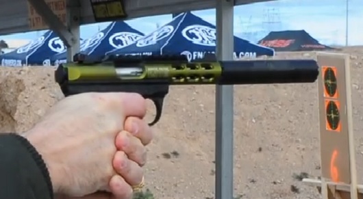 la-ruger-22-lr-silenziata_1