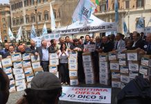 Idv supera il milione di firme