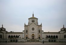 Nel degrado le tombe dei nostri caduti?