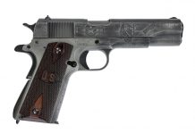 Una 1911 dedicata alle donne della seconda guerra mondiale