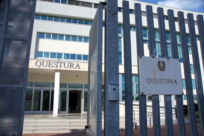 QUESTURA