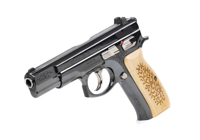 Cz