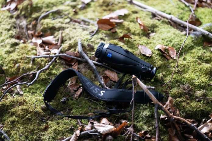 ZEISS_DTI_3-35_packshot_nature2