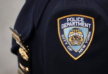 Polizia di New York: scatti più leggeri per i nuovi agenti