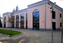 Cacciatori intorno alla scuola, il sindaco impone divieti