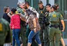 Strage di bambini in Texas, riparte il dibattito sulle armi