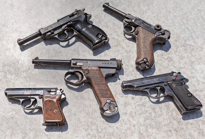Samara,,Russia,-,May,30,,2015:,Different,Old,Combat,Pistols