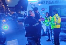 Accoltella i passanti a Milano: violenza urbana in escalation